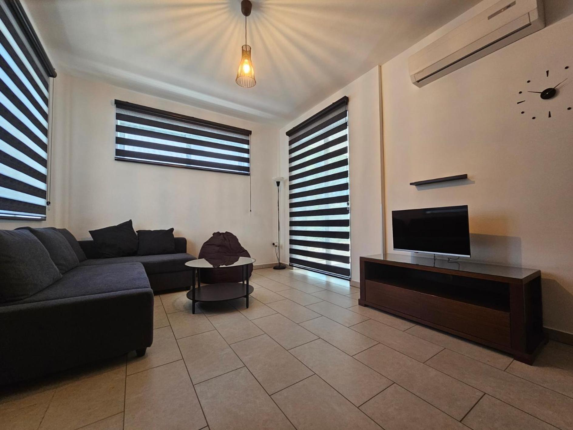 Nina Court Residence - University Of Cyprus - Aglantzia ภายนอก รูปภาพ